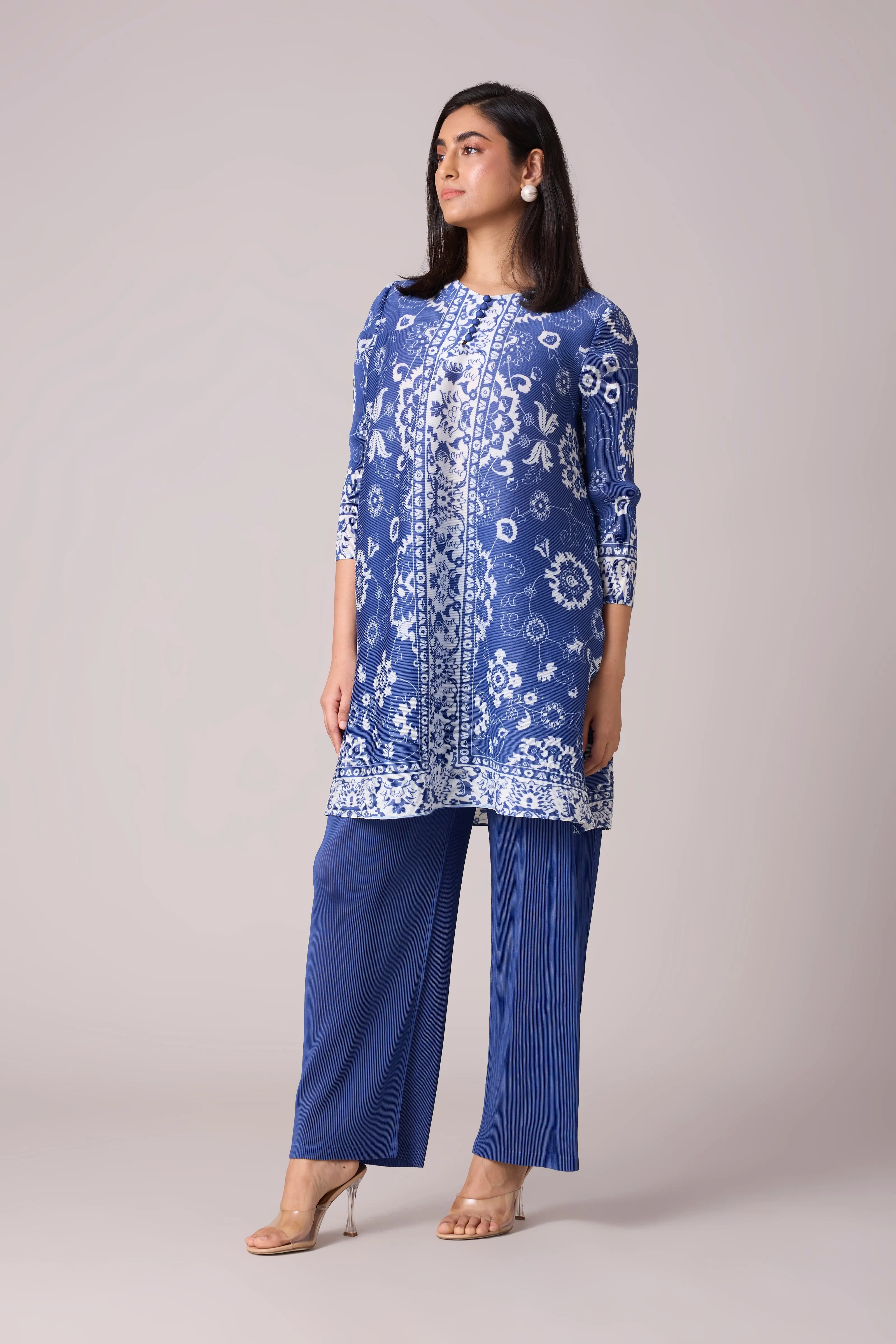 Aari Floral Set - Blue