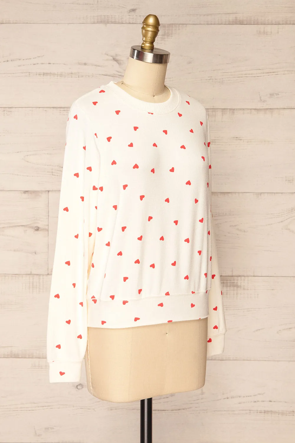 Allorah | Ivory Sweater w/ Heart Pattern