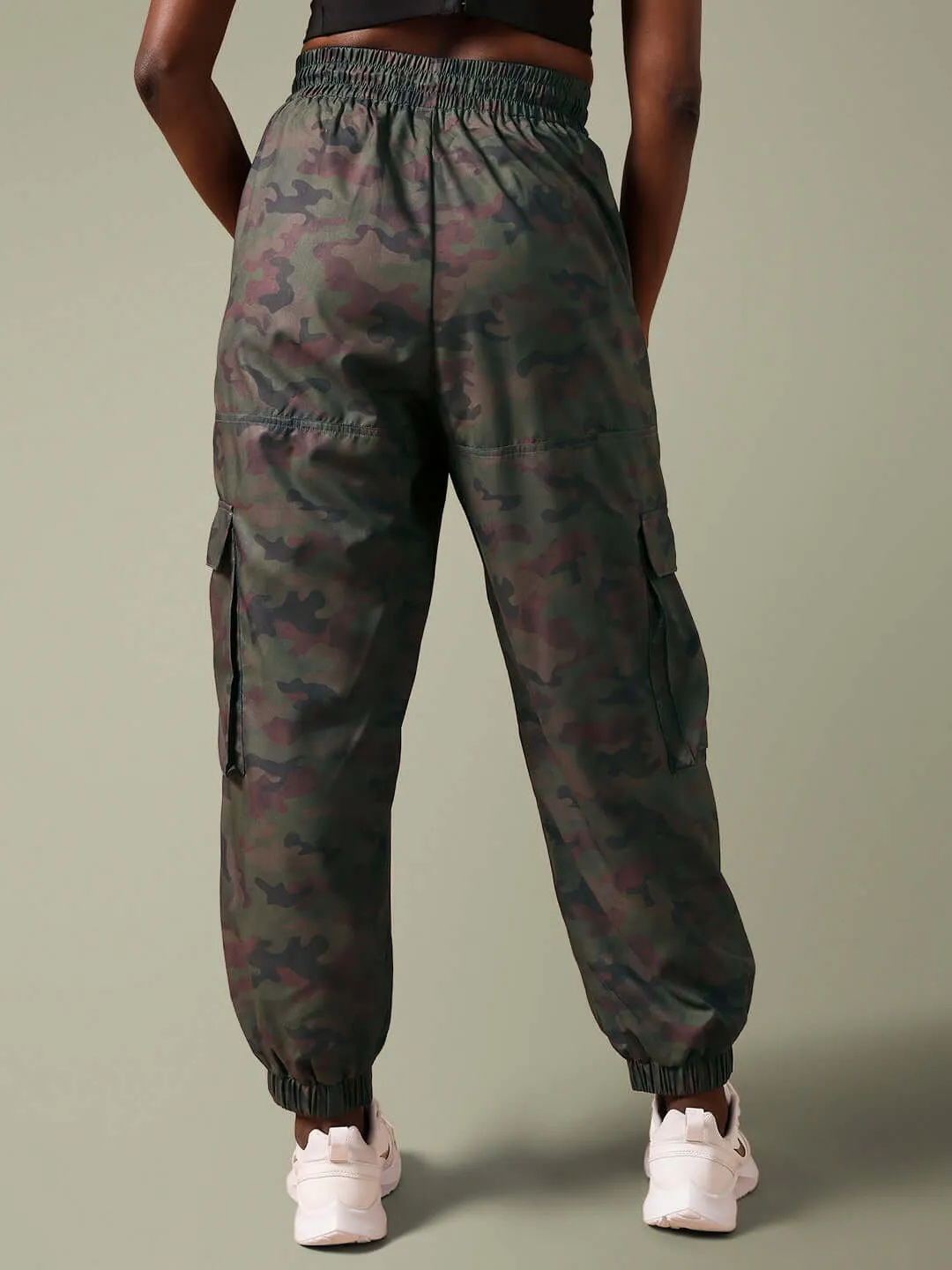 Army Camo High Impact Action Bra & Tracker Cargo Pants