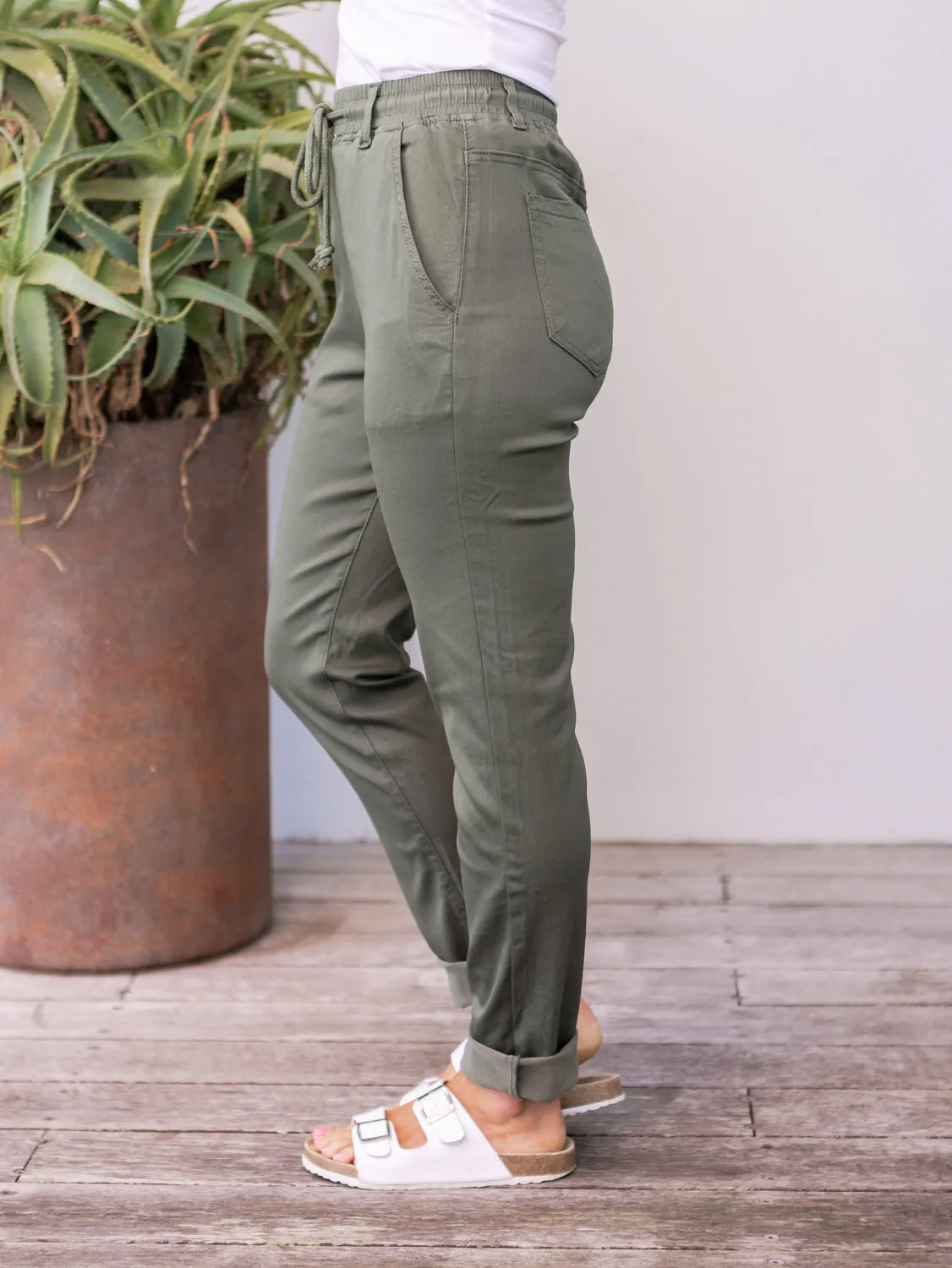 Carrie Chinos - Khaki