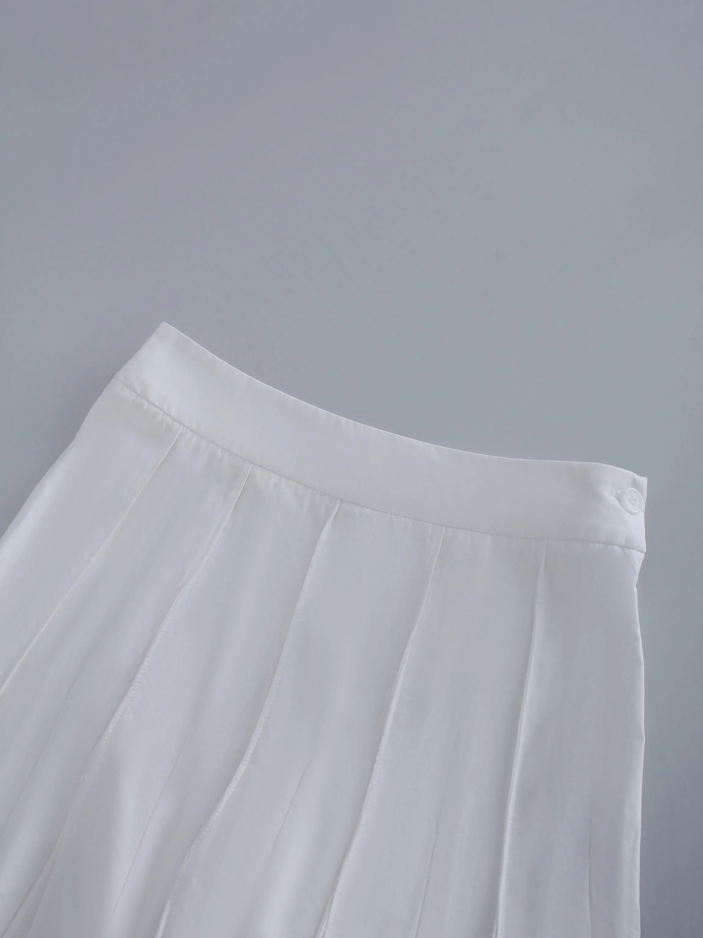 Cotton Pleated Skirt-White