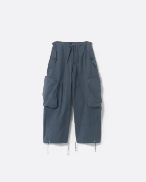 COVERED POCKET CROPPED CARGO PANTS .11【ASH BLUE】