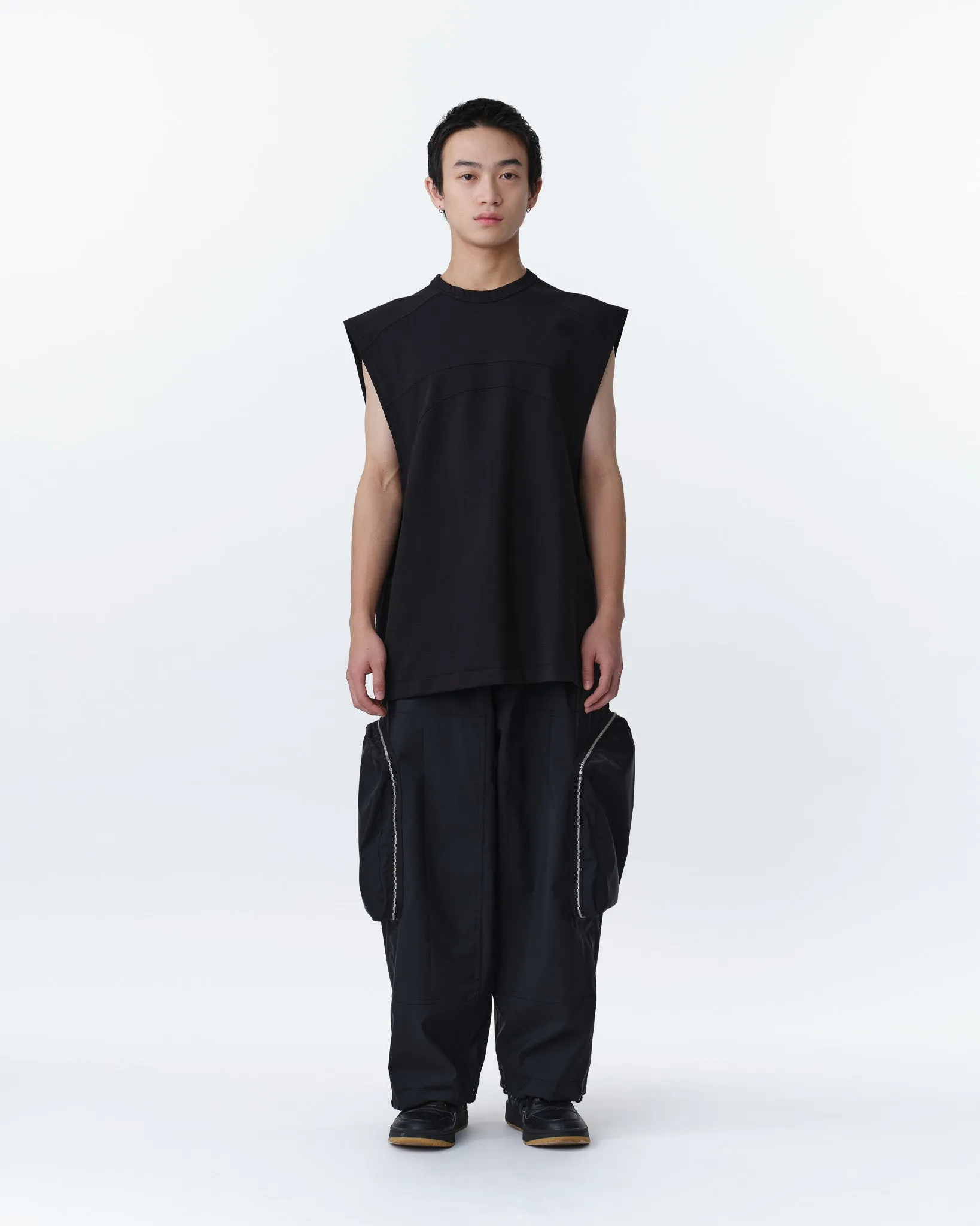 COVERED POCKET CROPPED CARGO PANTS .11【BLACK】