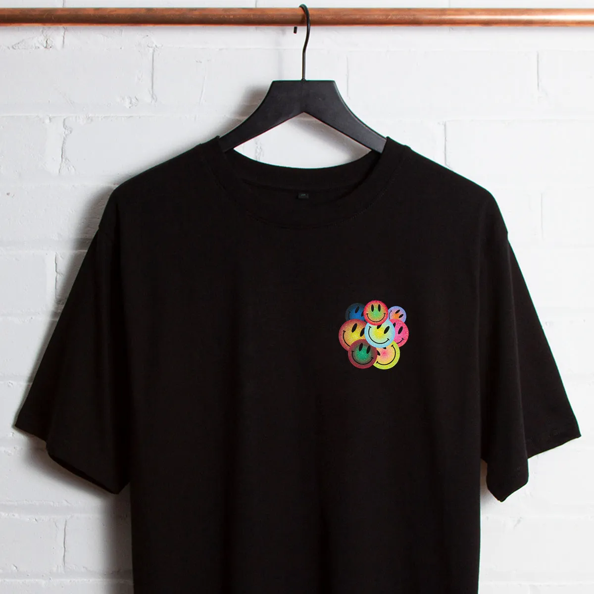 Crest All The Smileys - Tshirt - Black