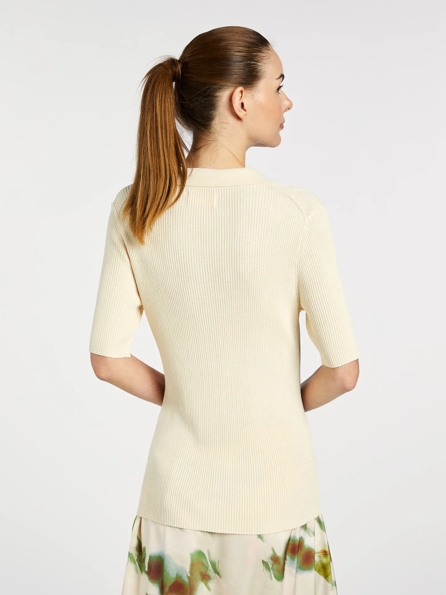 Fitted Ribbed Polo Sweater