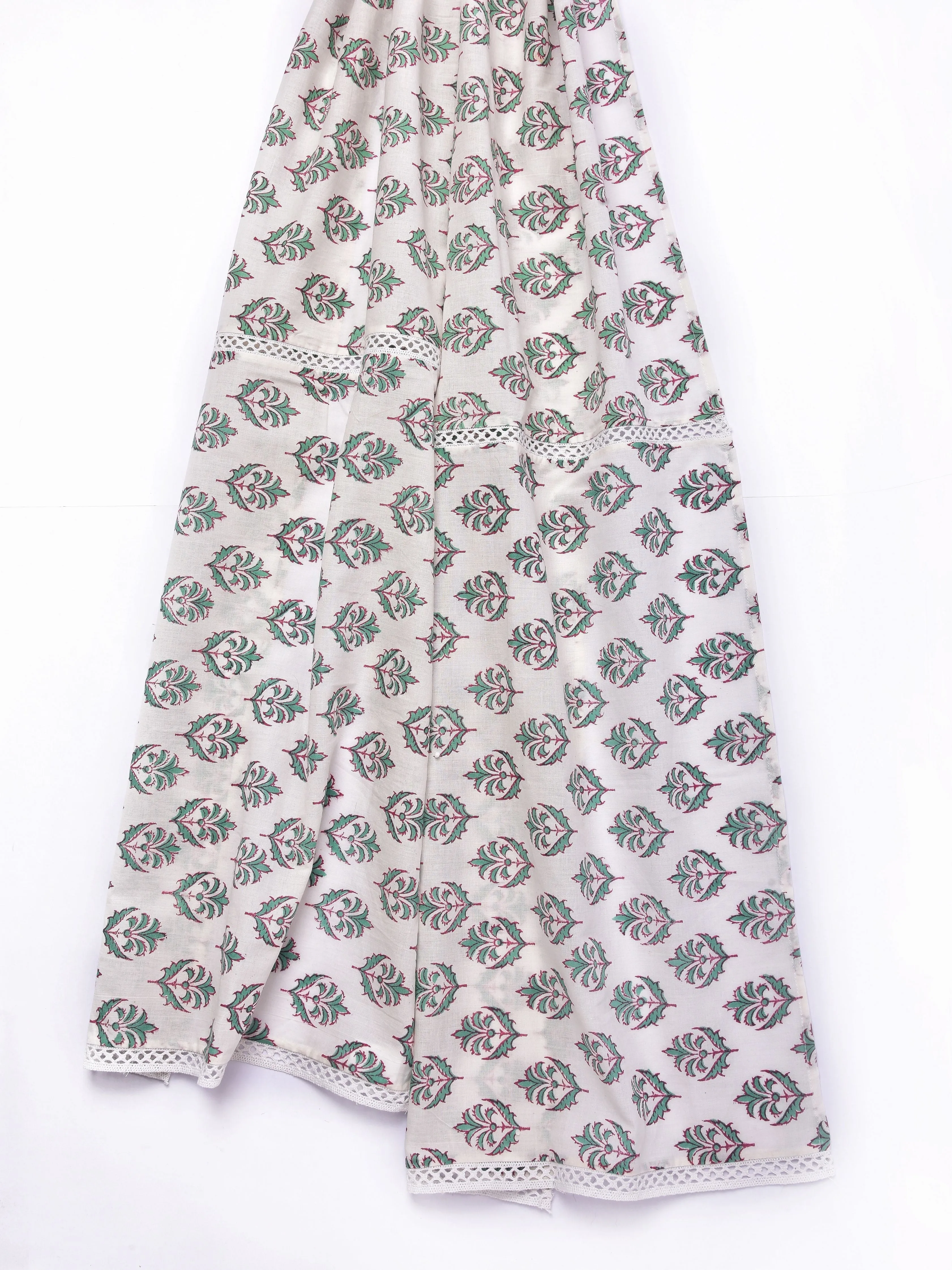 Green Buta On White Block Print Cotton Stole