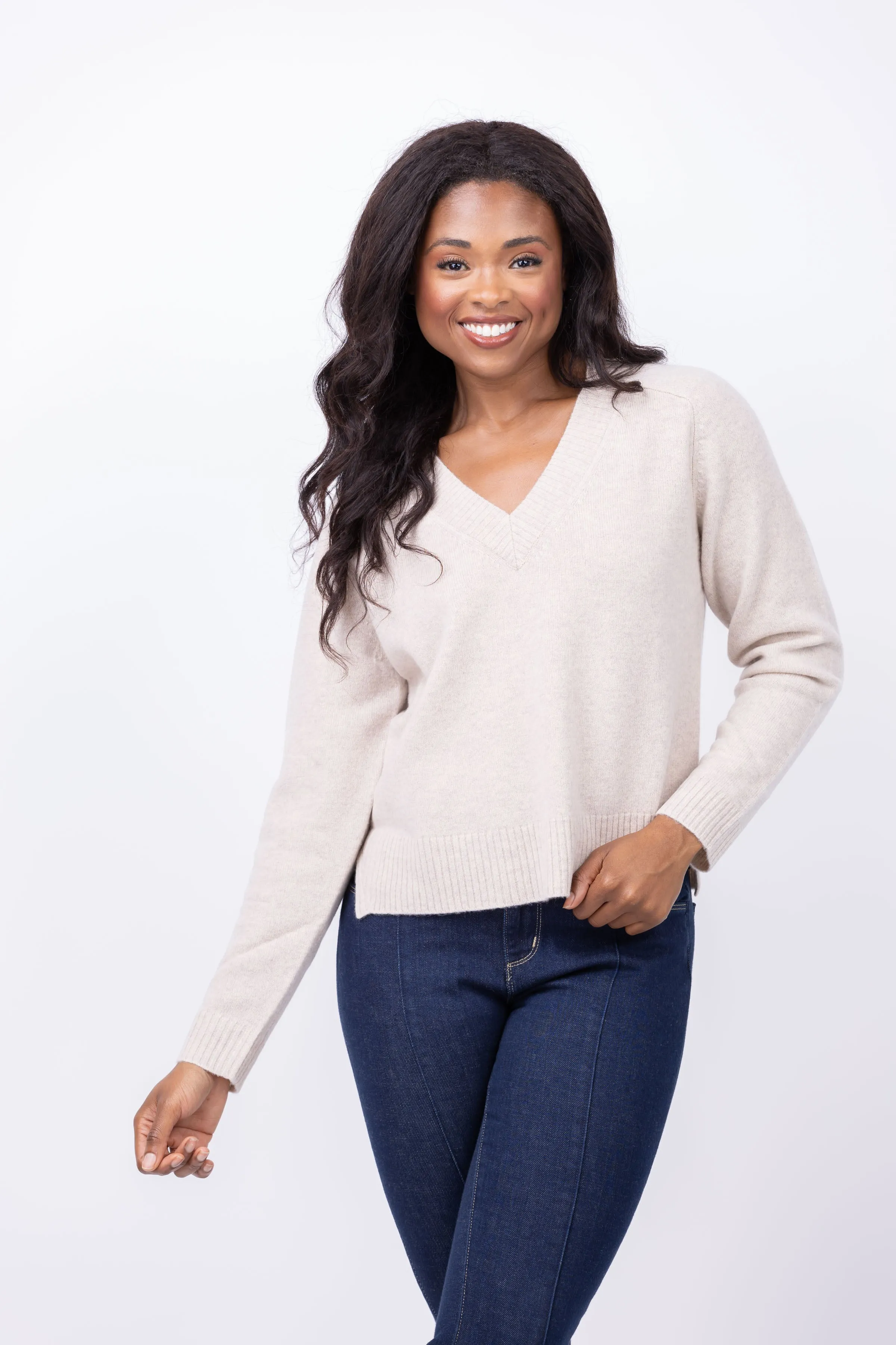 Lilla P Easy V-neck Sweater in Birch