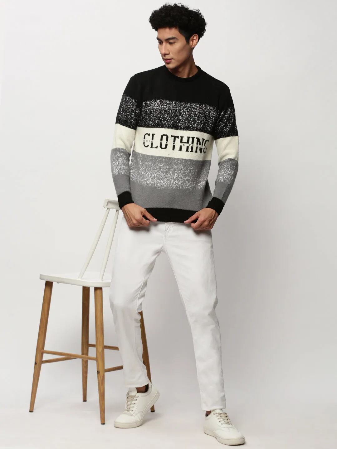 Men Black Colourblock Casual Sweaters