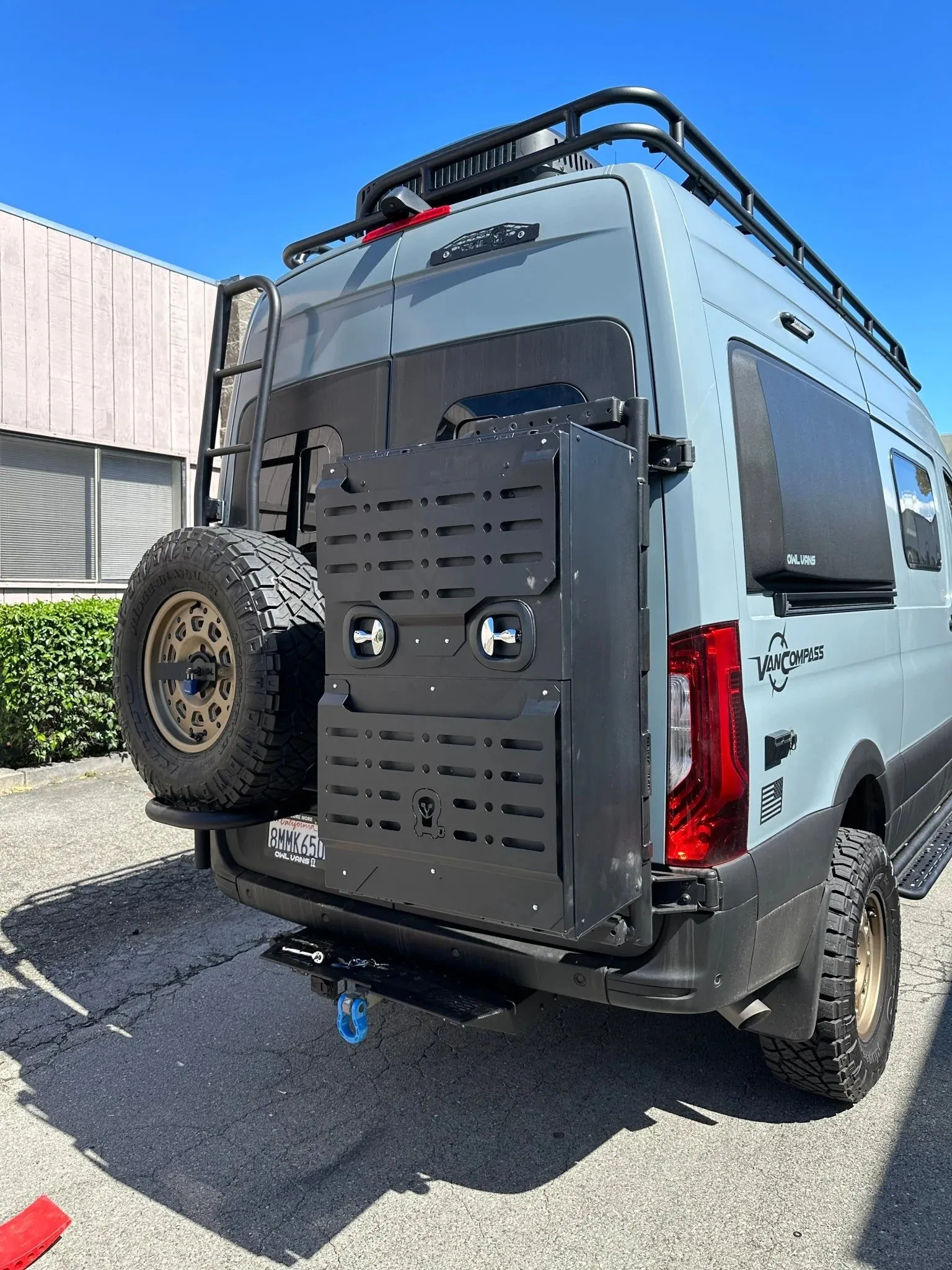 Owl Vans Monster Box XL Cargo Box