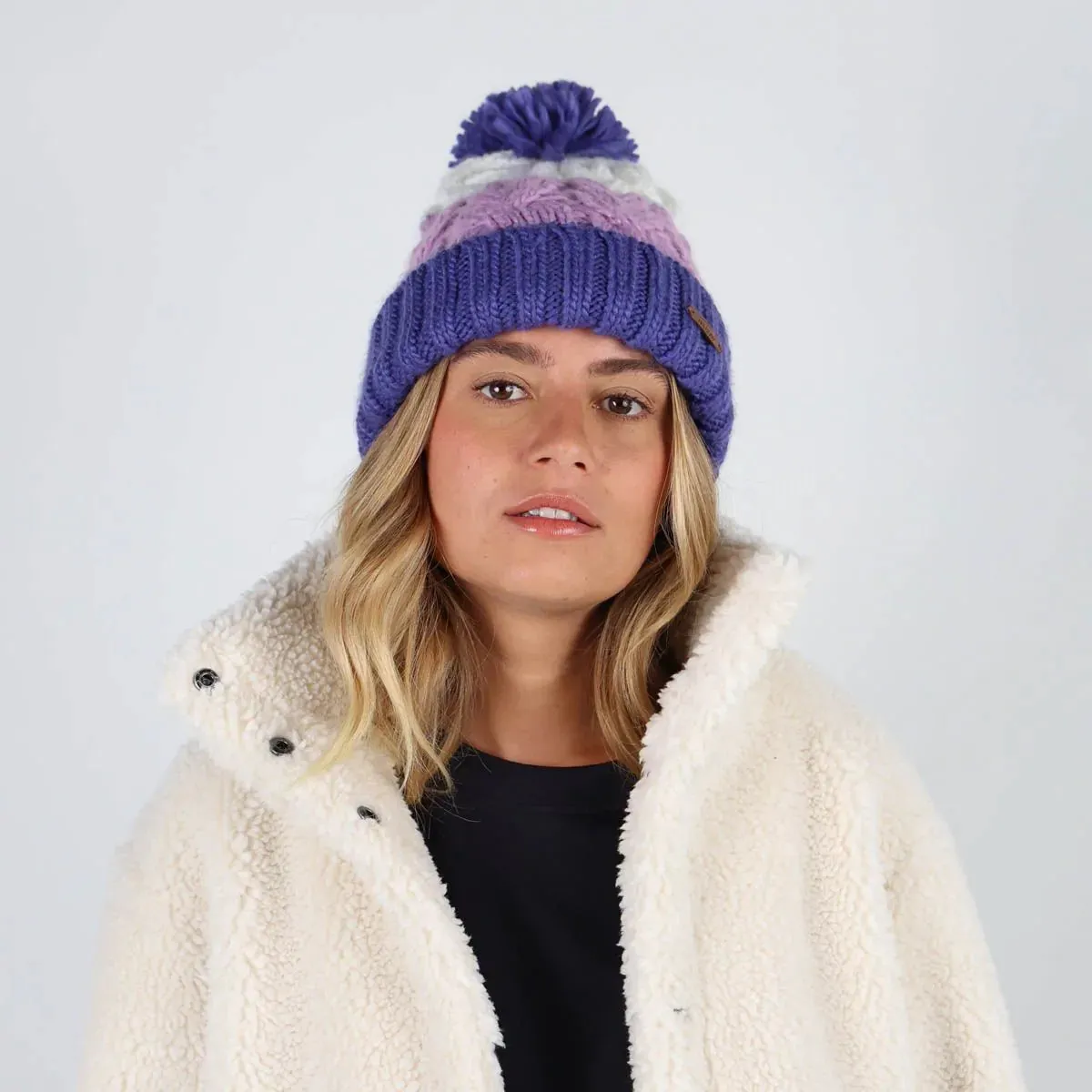 Oxbow Apaula Bobble Beanie