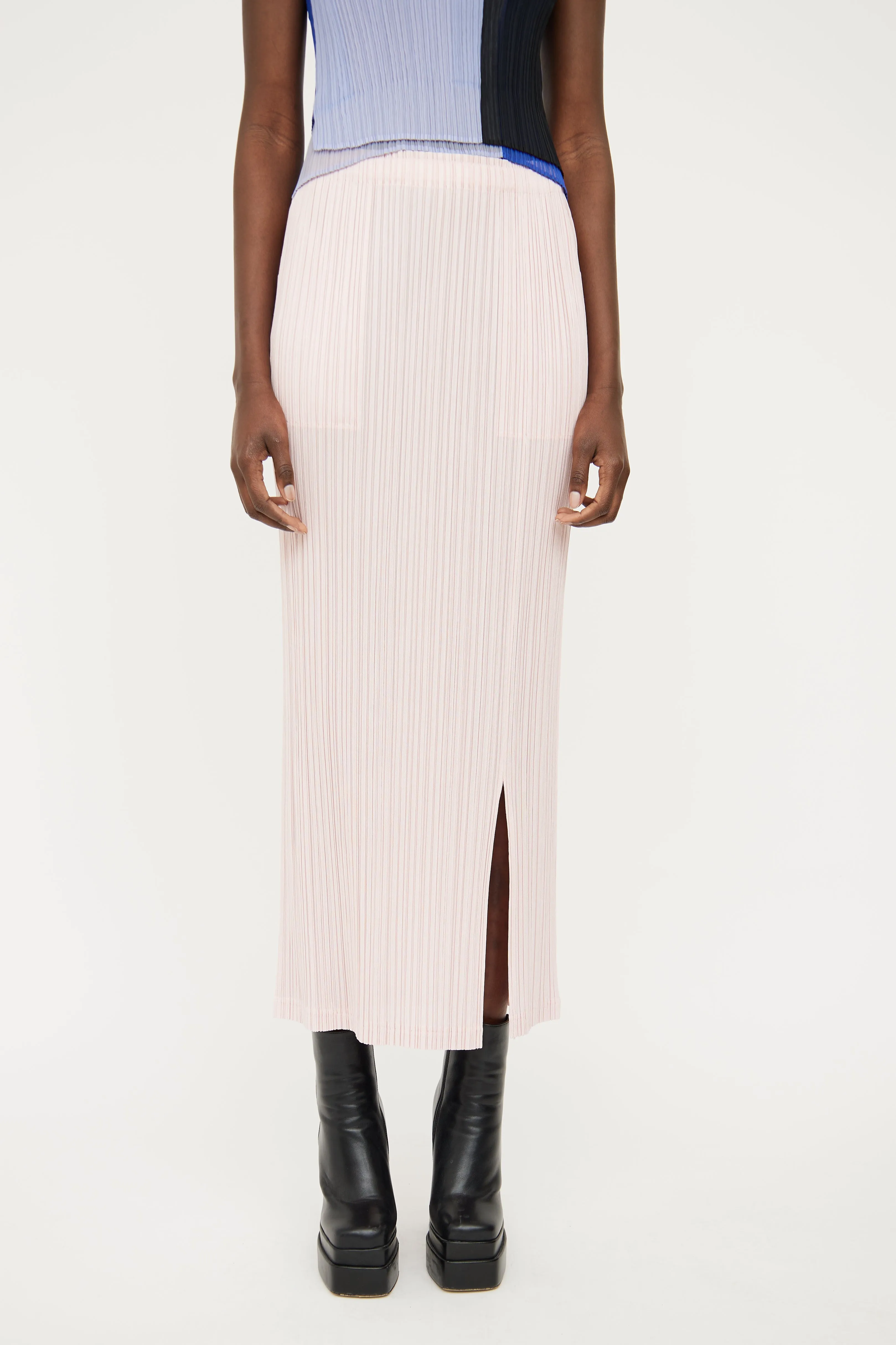 Pink Pleated Slit Skirt